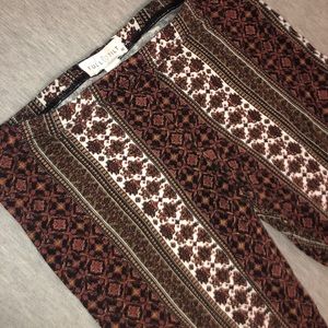 Wide leg, gypsy print pants